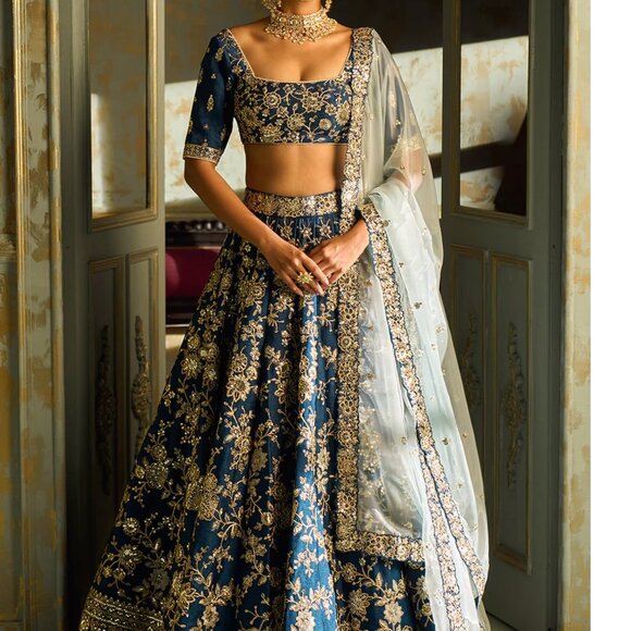 Lashkaraa Dark Blue Embroidered Lehenga – Size S– Brand New, Diwali Ready - Picture 1 of 6